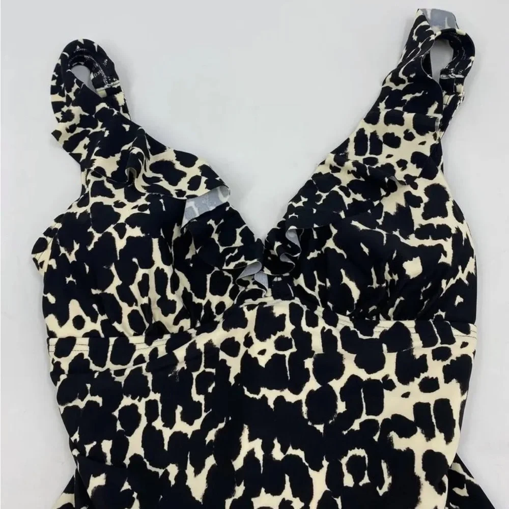 DKNY Women's Printed Ruffled Tummy-Control One-Piece - Picture 3 of 7